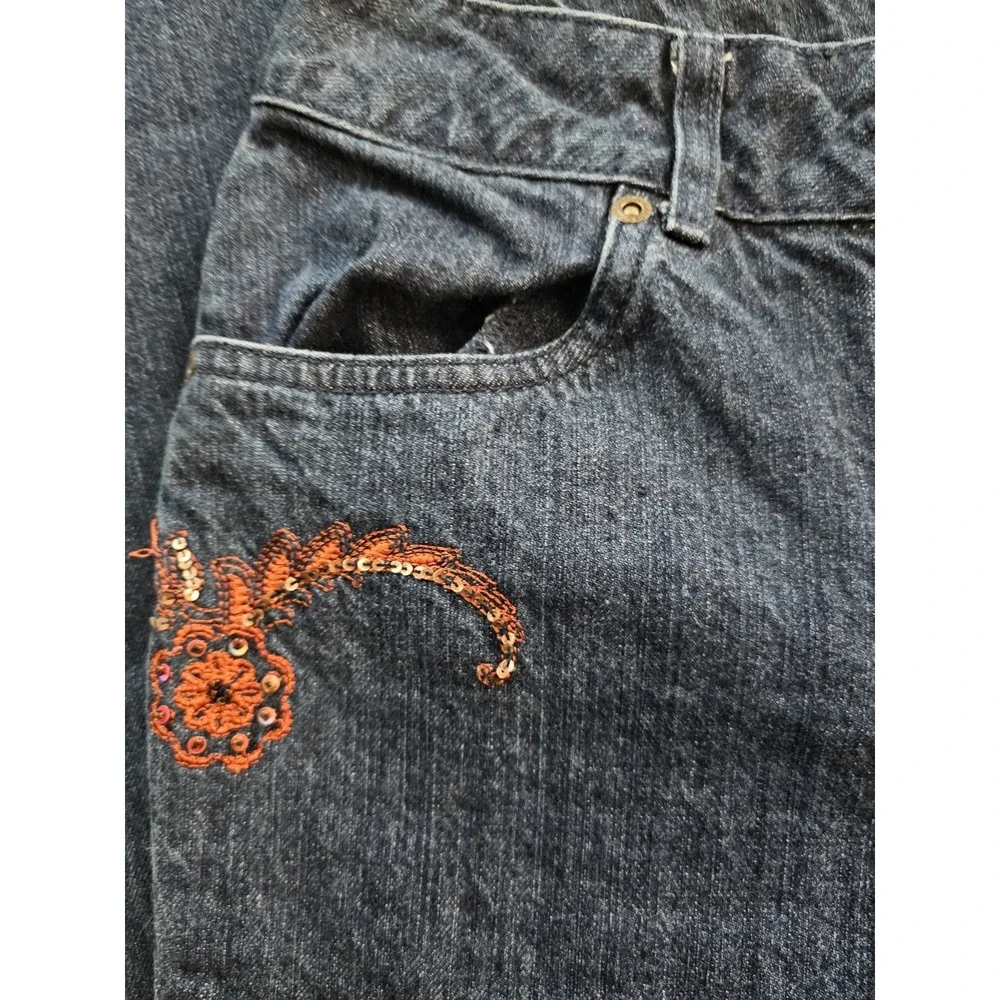 Christopher & Banks Women's Blue Embroidered Boot Cut Denim Jeans Size 6 28x31 - Picture 8 of 16